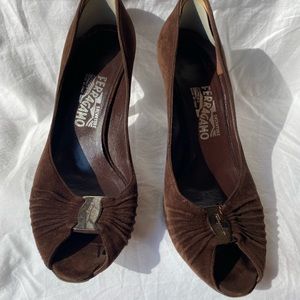 Salvatore Ferragamo brown suede peep toe heels size 9 1/2